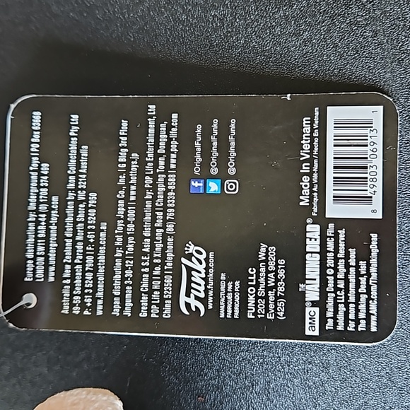 Funko Mopeez Walking Dead Daryl Dixon Plush with Free 5x7 Artwork - Picture 5 of 10